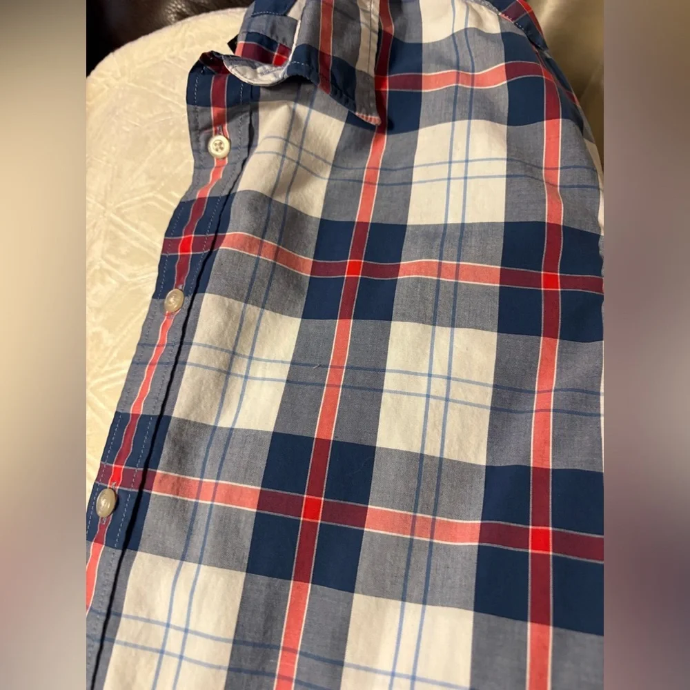 Banana Republic Men's Plaid Button-Down Shirt - Navy, White & Red 🇺🇸